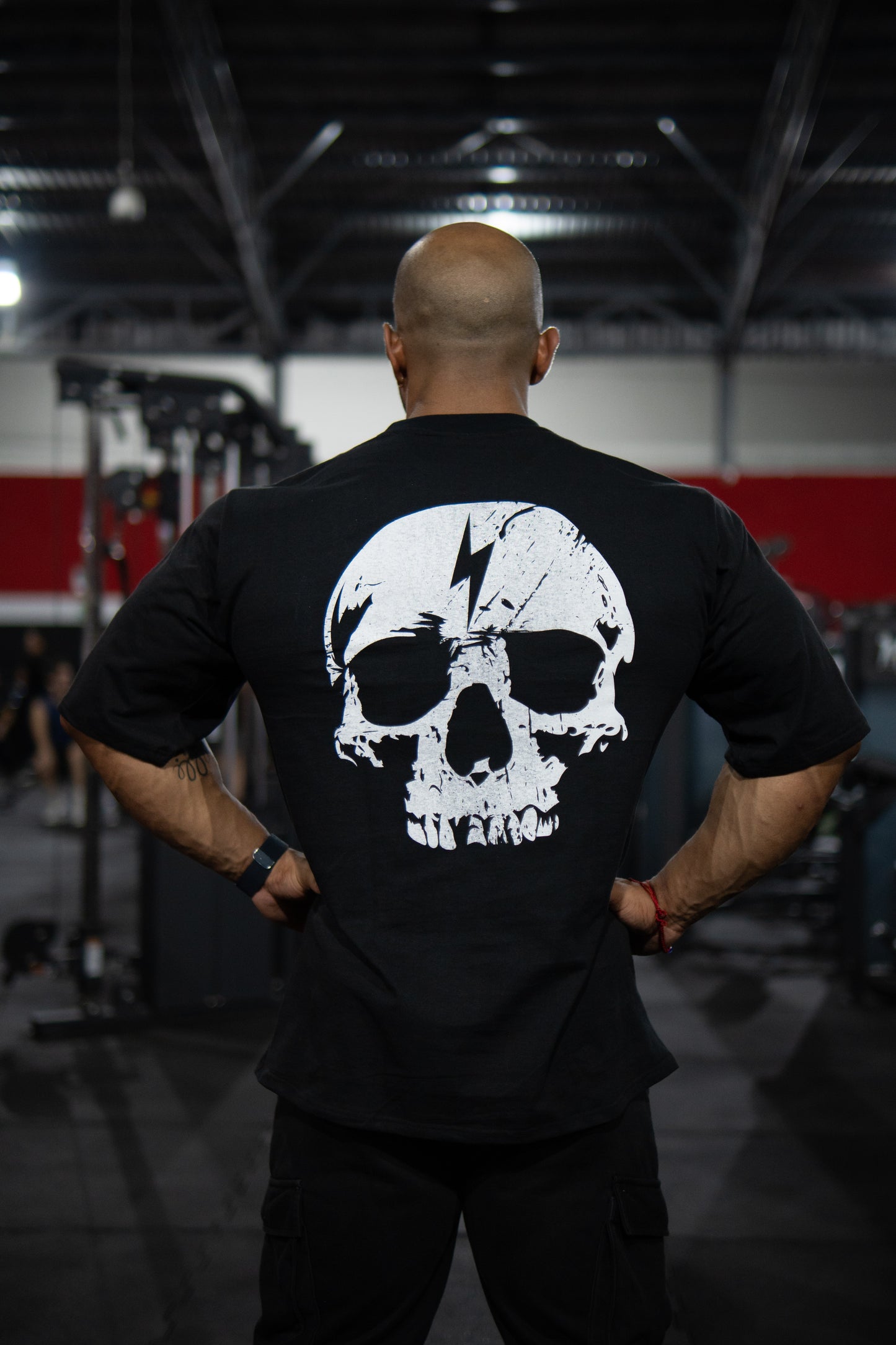 OVERSIZED TEE - CLASSIC SKULL