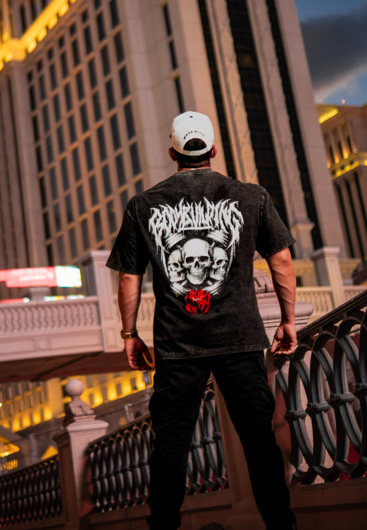 OVERSIZED TEE - SKULLS SHIELD - WASHED BLACK