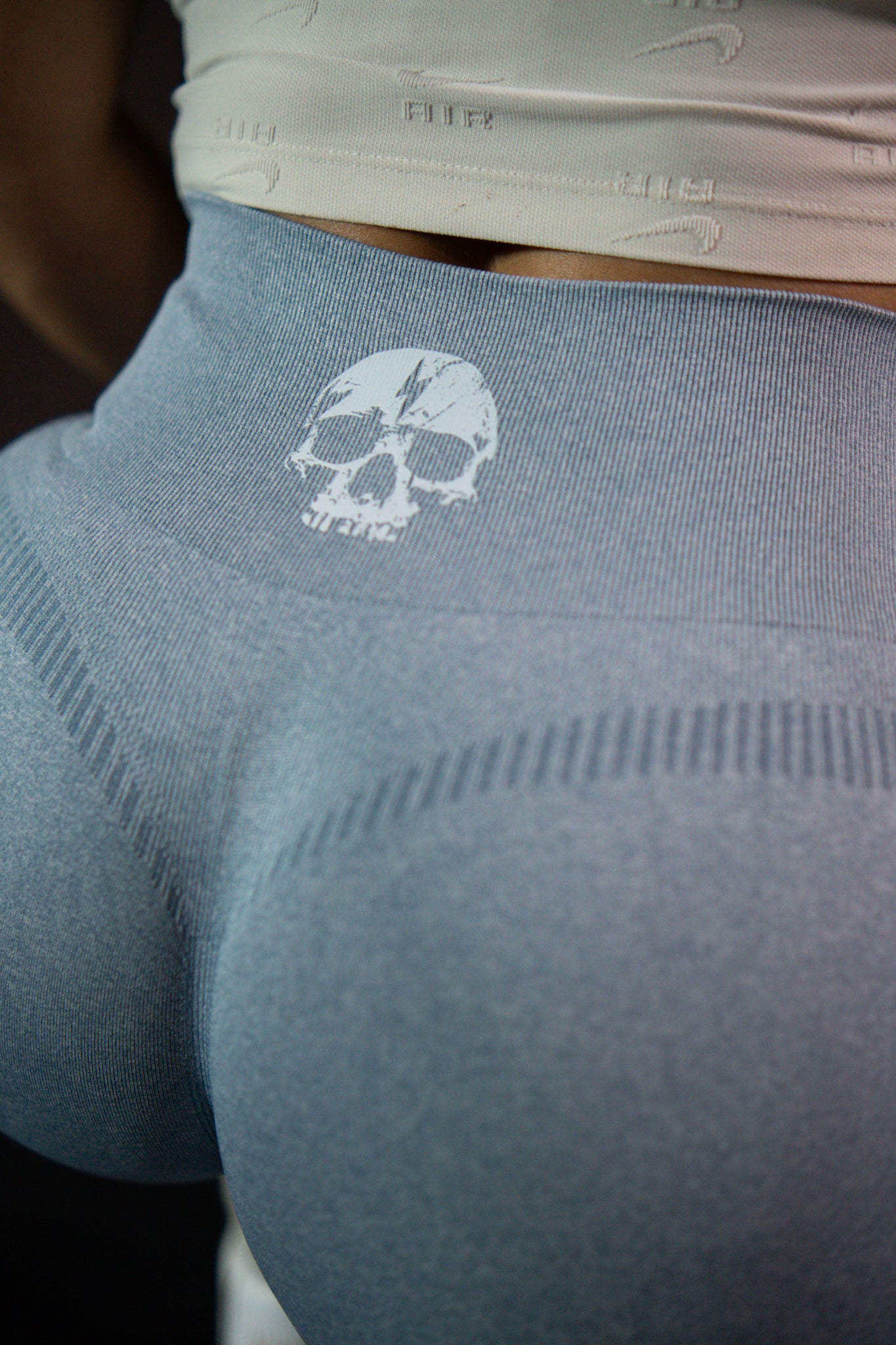 LEGGINGS - SKULL LOGO - CELESTE