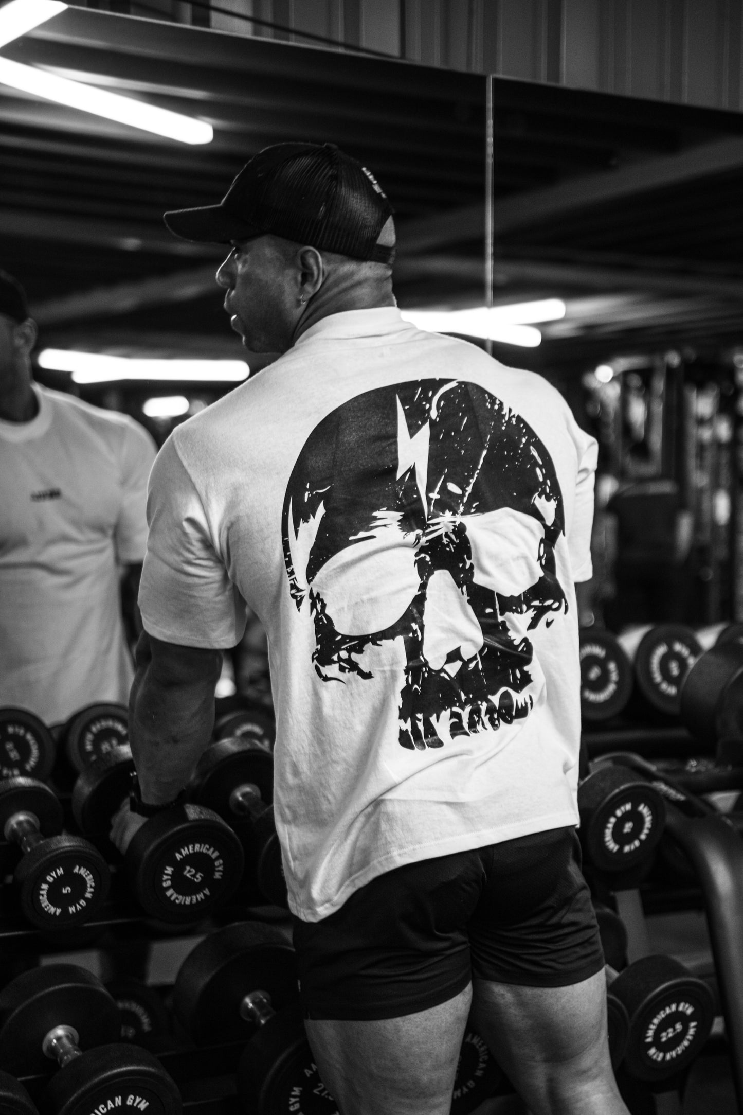 OVERSIZED T-SHIRT BLANCA SKULL