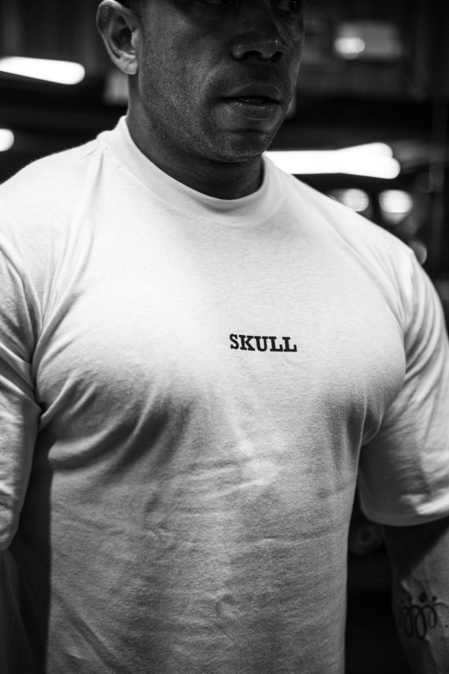 OVERSIZED T-SHIRT BLANCA SKULL