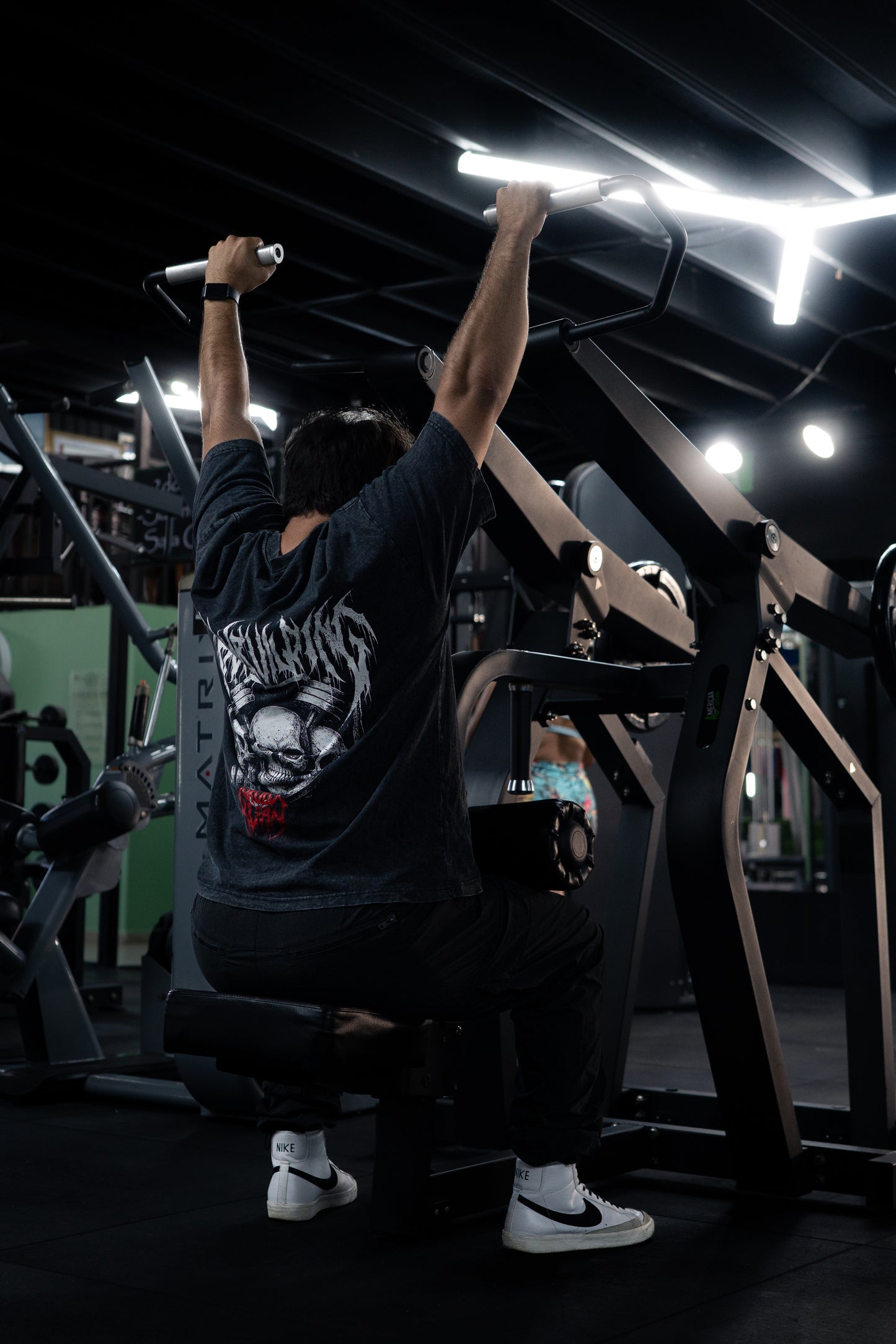 Skulls Shield - Oversized Tee
