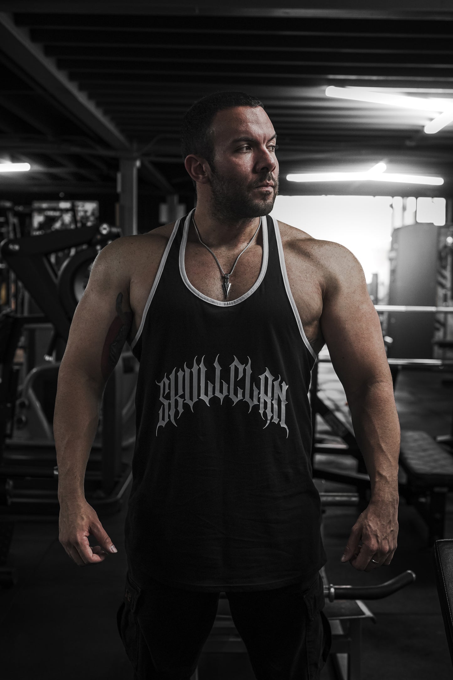 SK NEW SKIN - STRINGER - BLACK