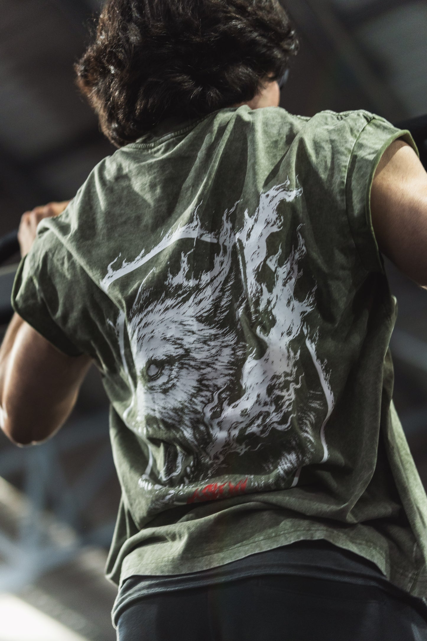 BODYBUILDING WOLF - CUT OFFS